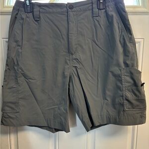 Magellan Outdoors Gray Cargo Shorts